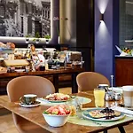 Lindner Hotel Frankfurt Main Plaza, Part Of Jdv By Hyatt