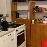 Souterrain Whg Im Einfamilienhaus -Zentral In Frankfurt