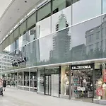 Schoenes Helles Zimmer Direkt In Frankfurt City Nr 301