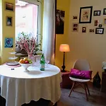 Frankfurt Am Main 15 Min From Messe, City And Ecb