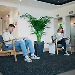 My Cloud Transit Hotel - Guests With International Flight Only!