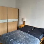 Geraeumige 4-Zimmer-Wohnung Im Familienfreundlichen Westend Mit Balkon