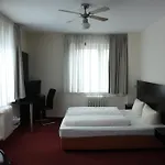 Fair Hotel Frankfurt - An Der Messe