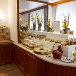Parkside Hotel