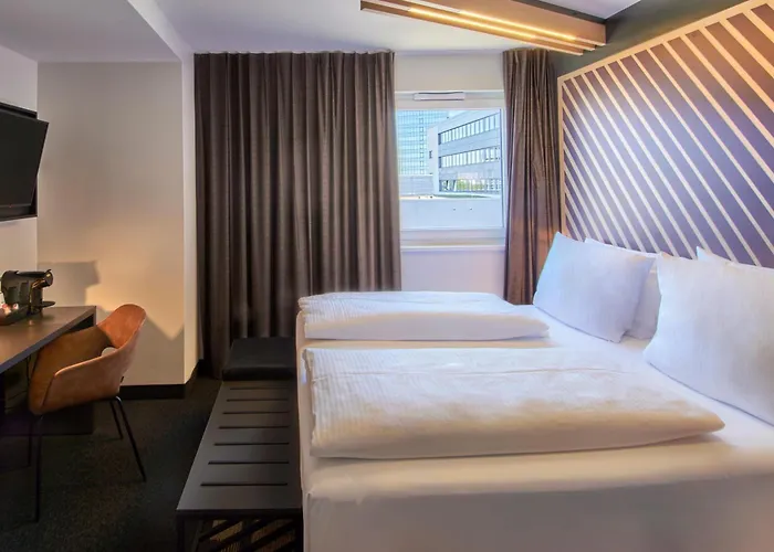 B&B Hotel Frankfurt-Niederrad
