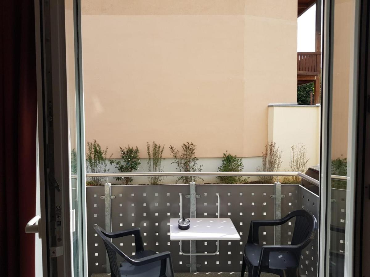 Hotel Emiliana Am Bahnhof