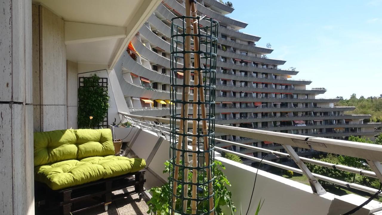 Guestroom With Wide View And Pool Near Side, 2nd Guest With Extra Bed Possible Séjour chez l'habitant
