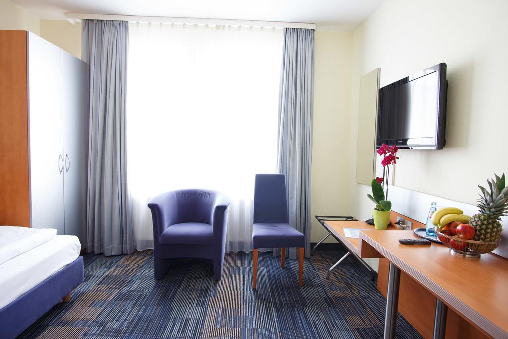 Senator Hotel 3*