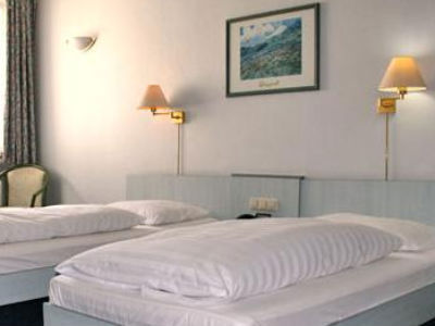 Trip Messe Westend Hotel 4*