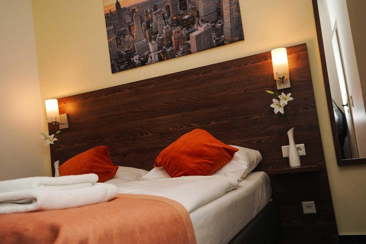 Hotel Little Paris