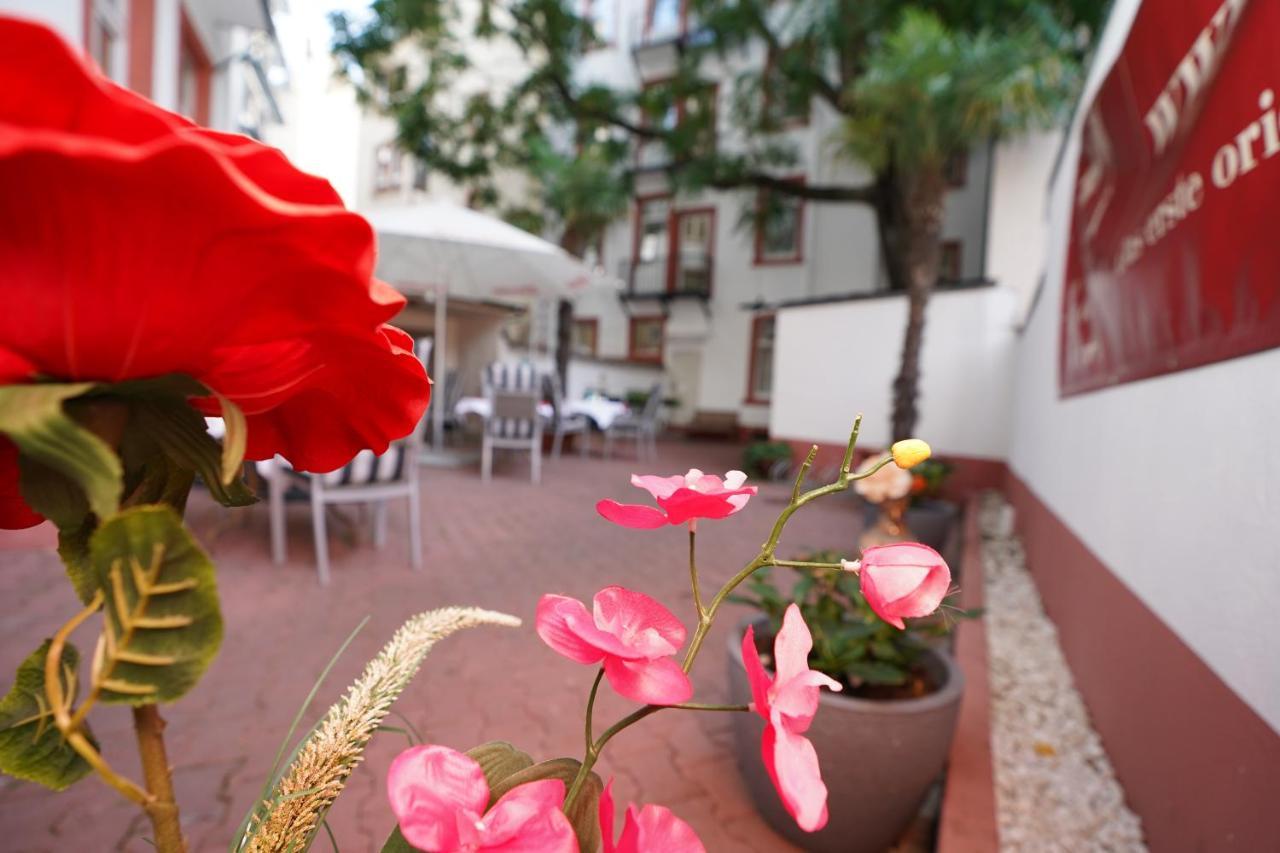 Hotel Oriental & Restaurant