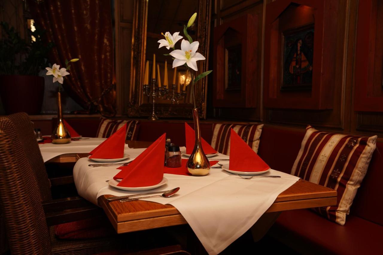 Oriental & Restaurant 4*