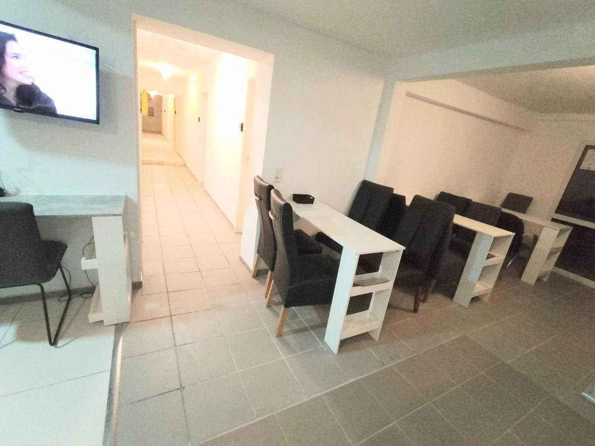 Studio In Frankfurt Apartment *
