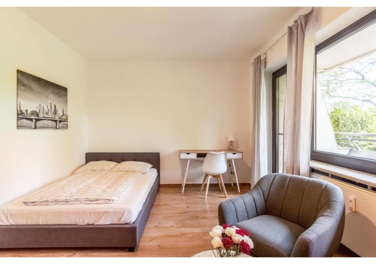Suiteable living-Gemütliches Apartment zentral, Balkon in Sachsenhausen Apartamento