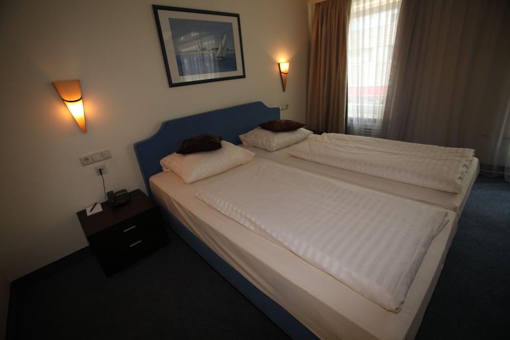 Hotel Continental Frankfurt 3*