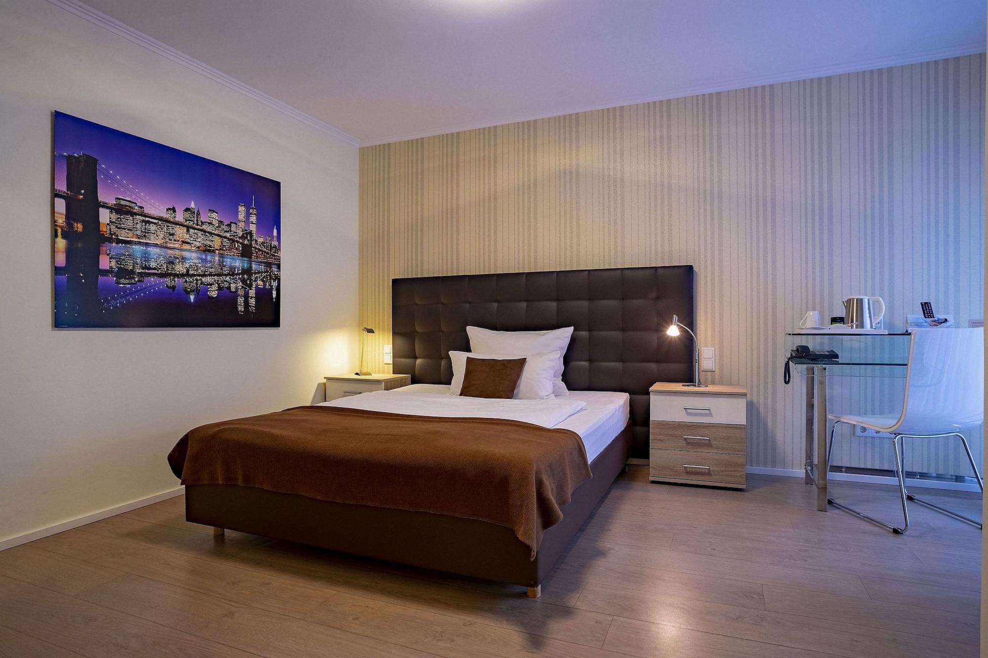 Westend An Der Messe Hotel