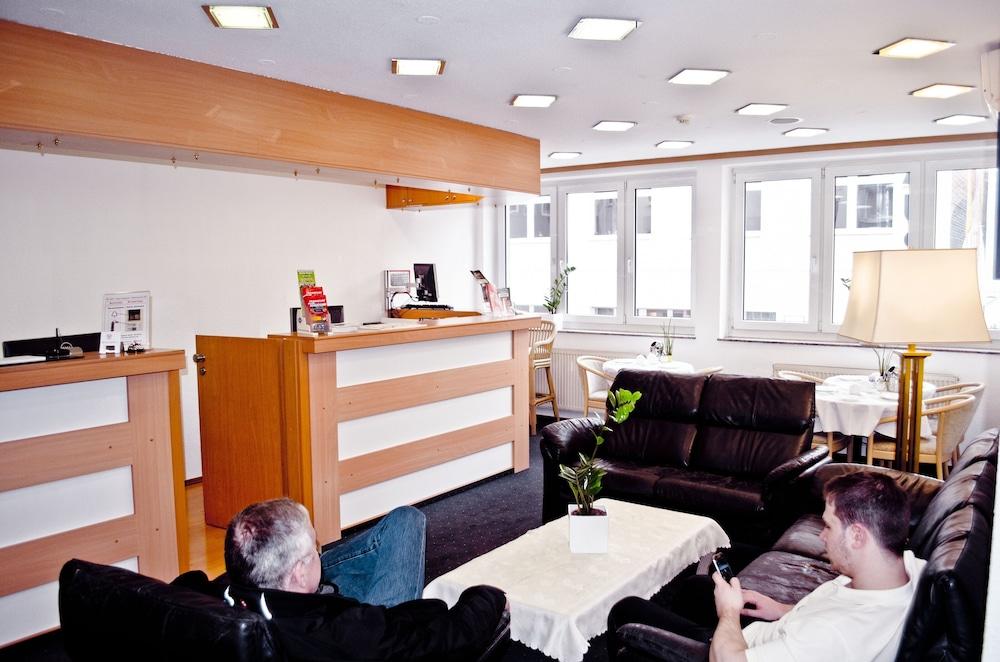 Adler Frankfurt 3* Frankfurt am Main