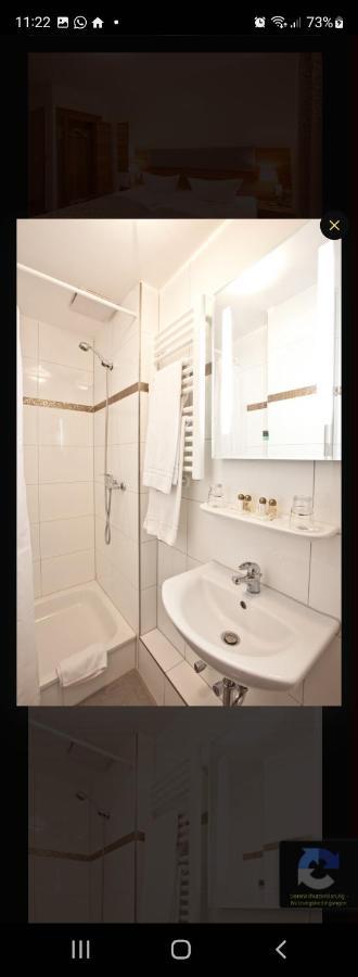 Hotel Frankfurt Messe 3*