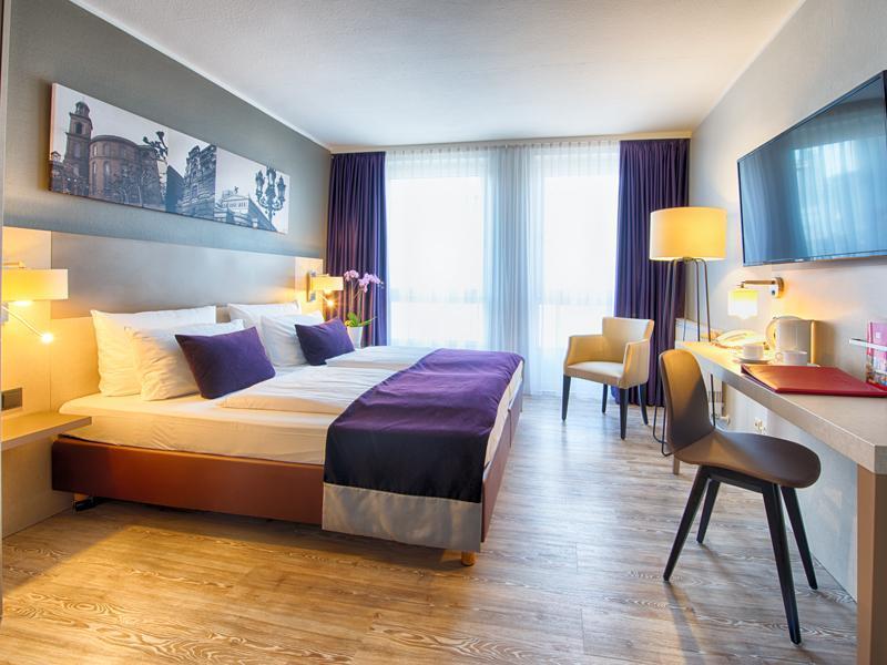 Leonardo Frankfurt Center Hotel 3*