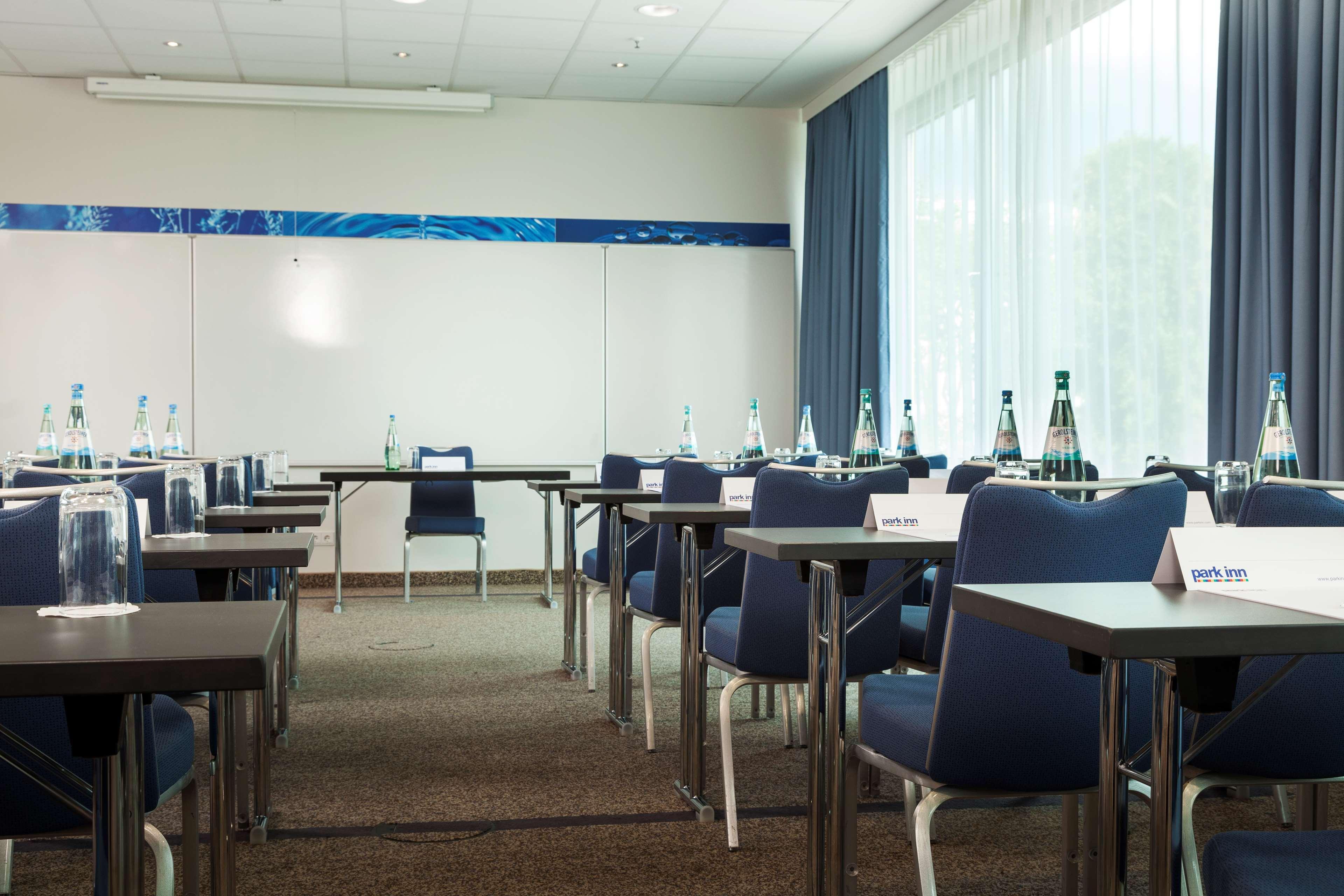 Hotel Park By Radisson Frankfurt Airport