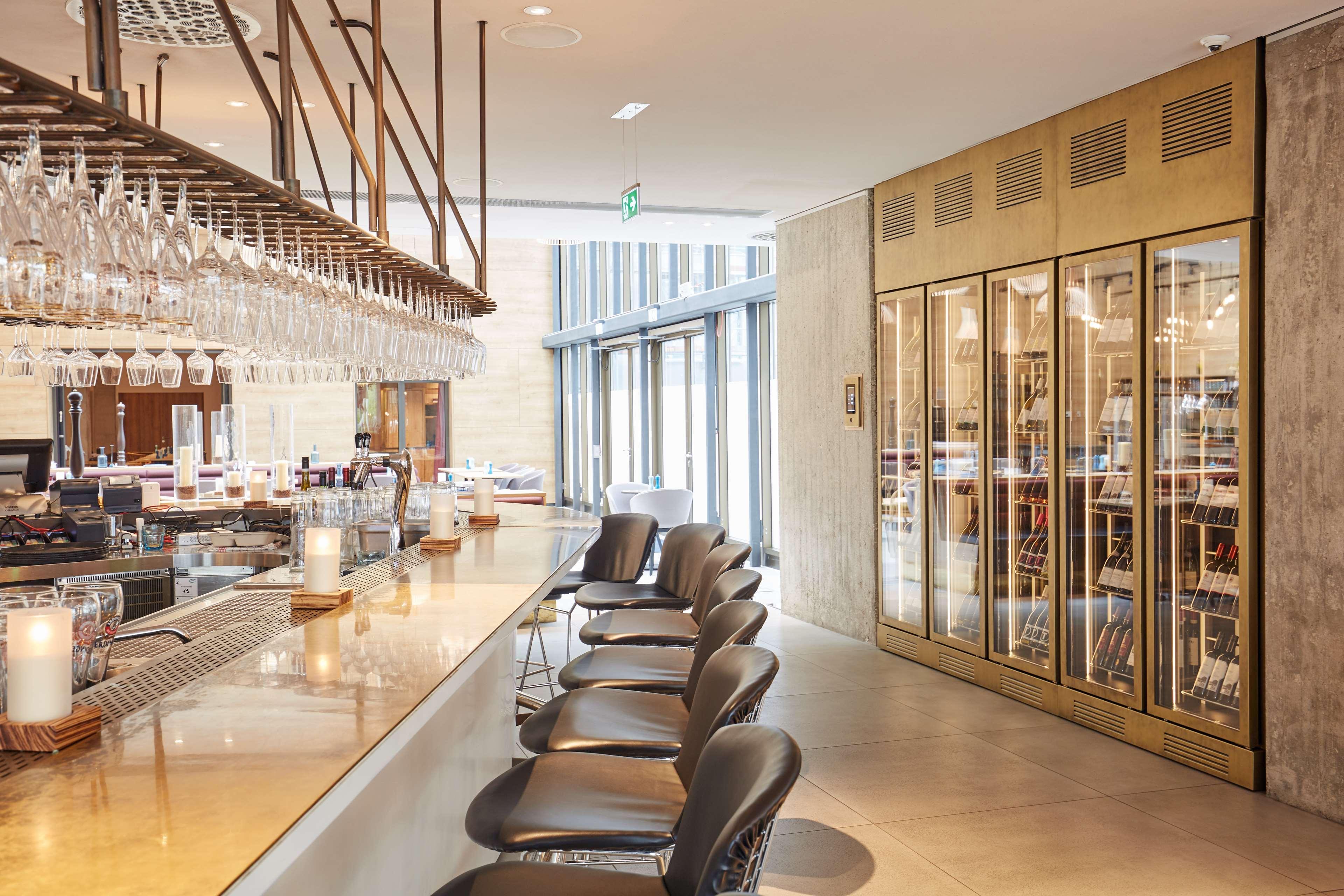 Hotel Scandic Frankfurt Museumsufer 4*