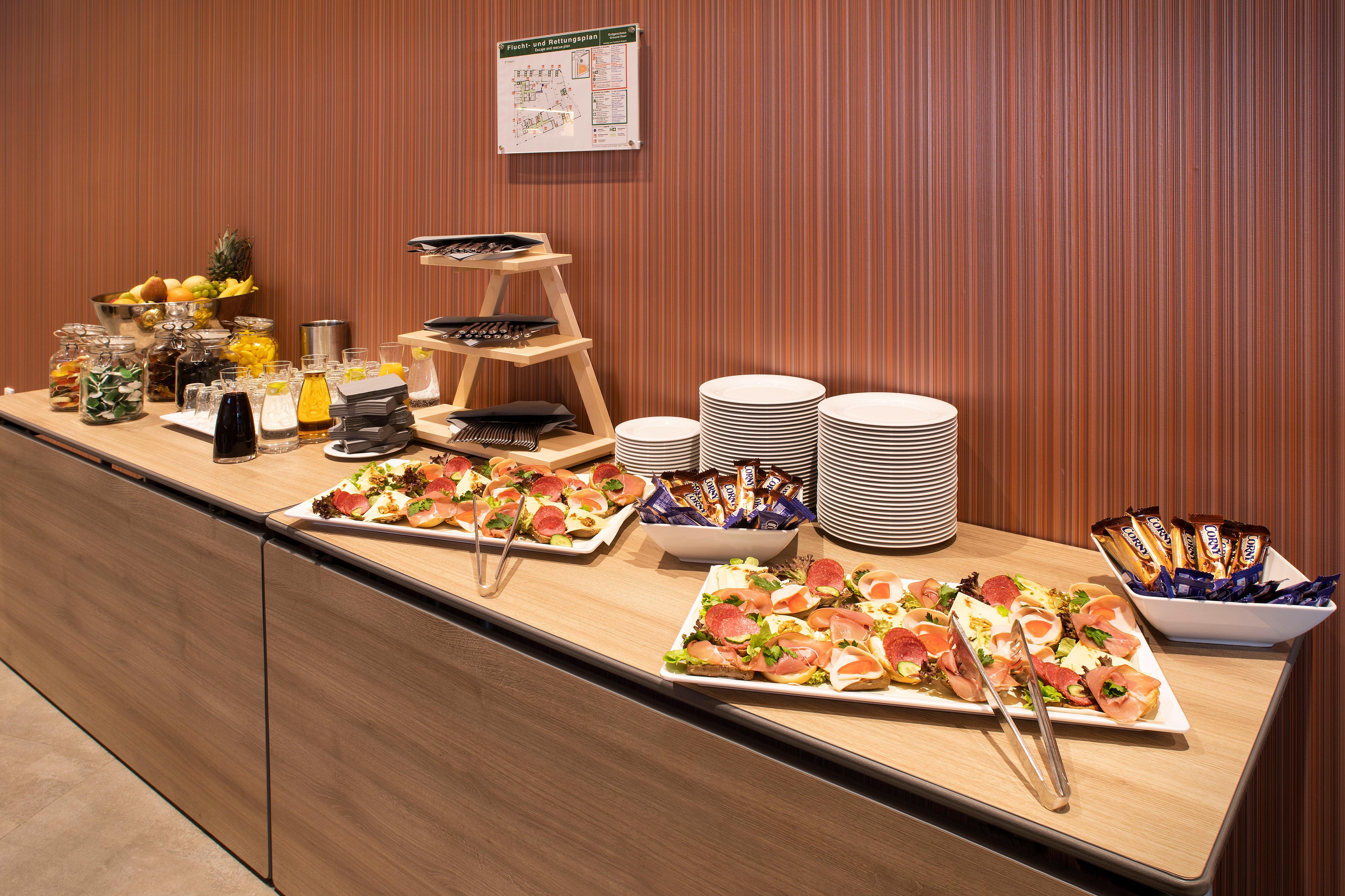 Frankfurt Airport By Ihg Hotel