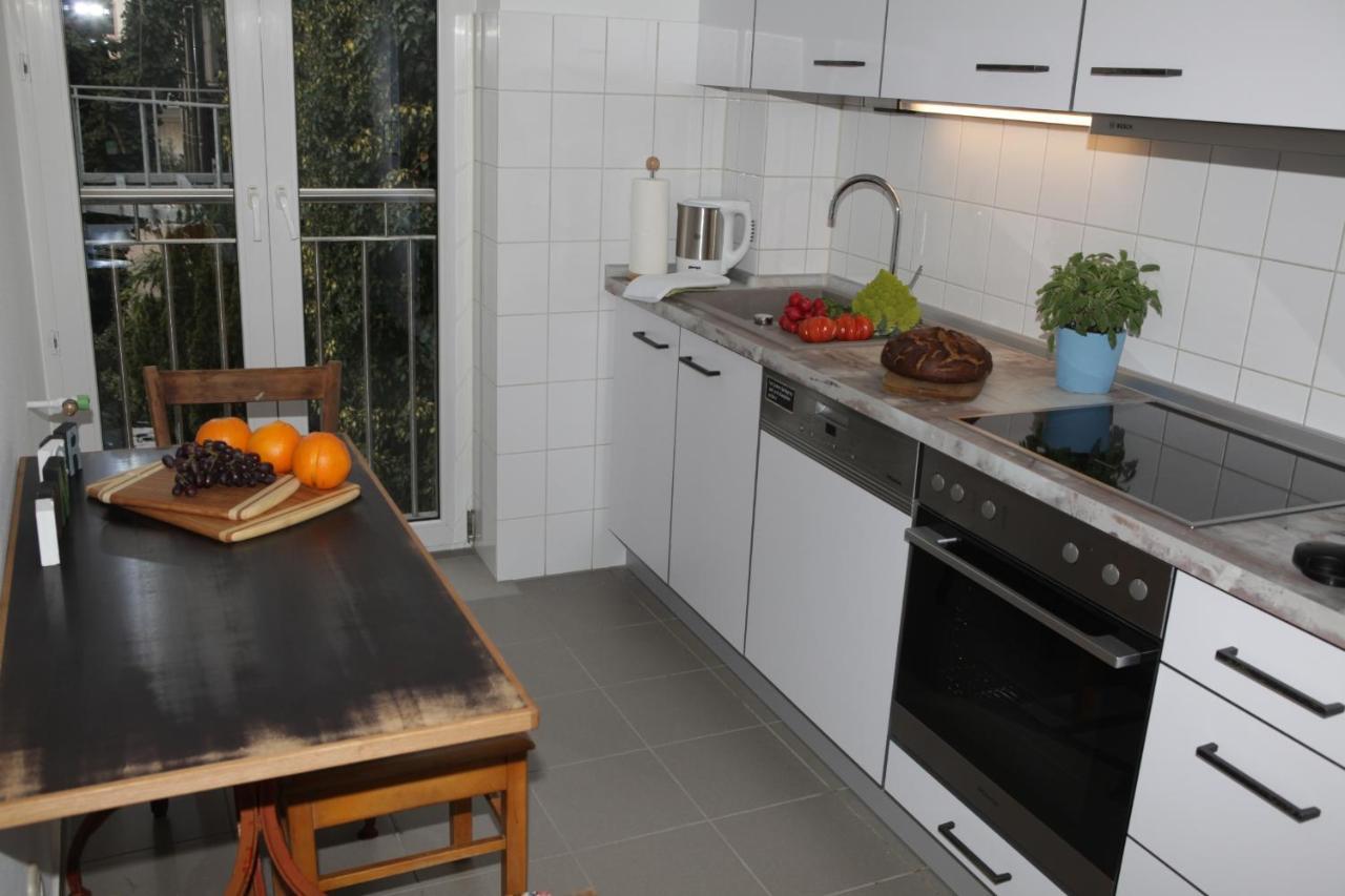 11201 Stilvolles Wg-zimmer In Frankfurt Hochst Apartment *