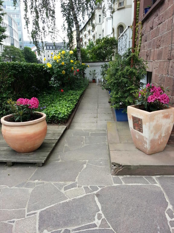 Hotelgarni Frankfurt Gasthuis 3*