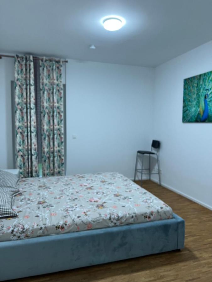 Appartement Three Bedroom In Centre With A Grand Garden Frankfurt am Main