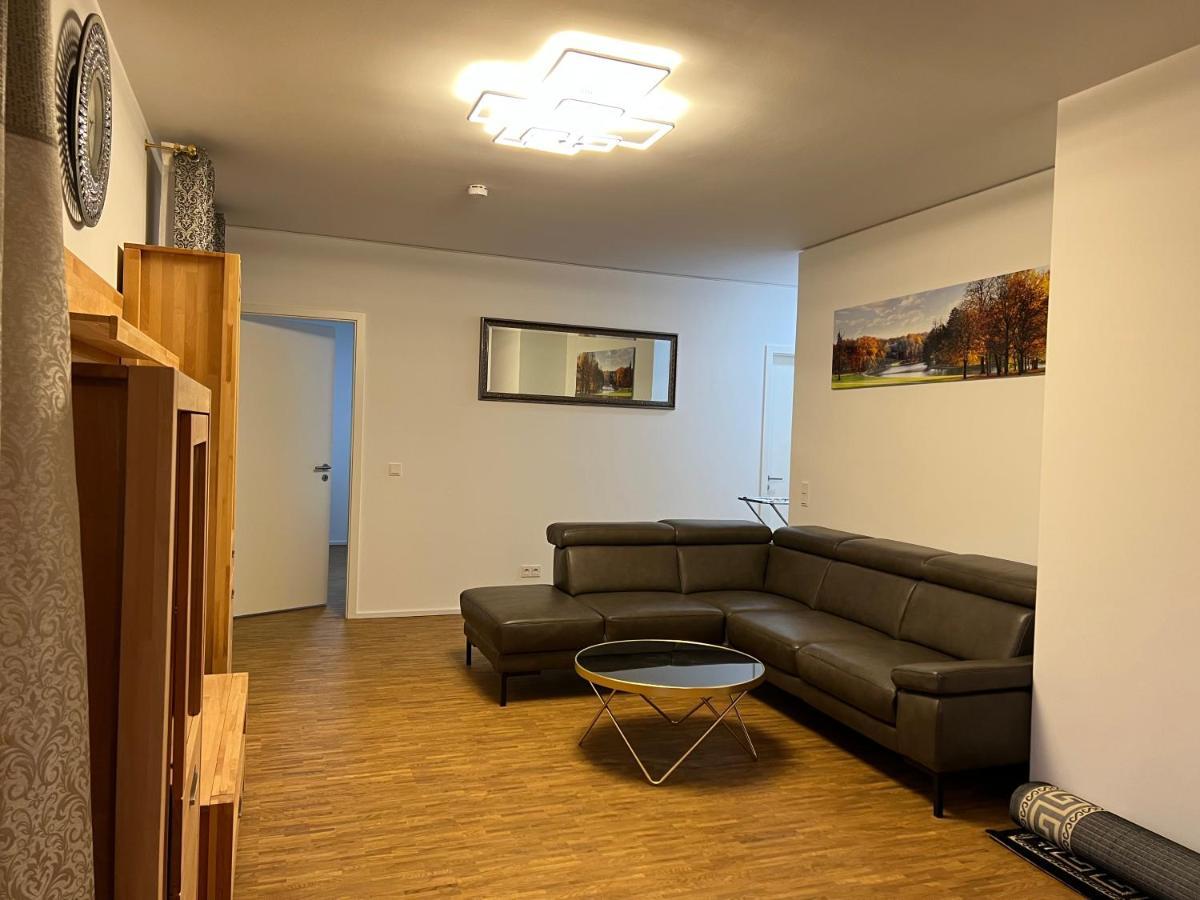Three Bedroom In Centre With A Grand Garden Appartement Frankfurt am Main