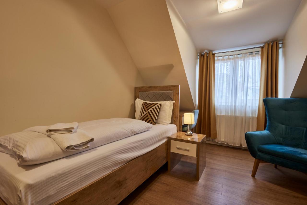 Isha Hotel 3*