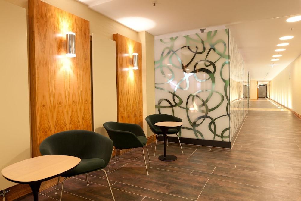 Hilton Frankfurt Airport Hotel