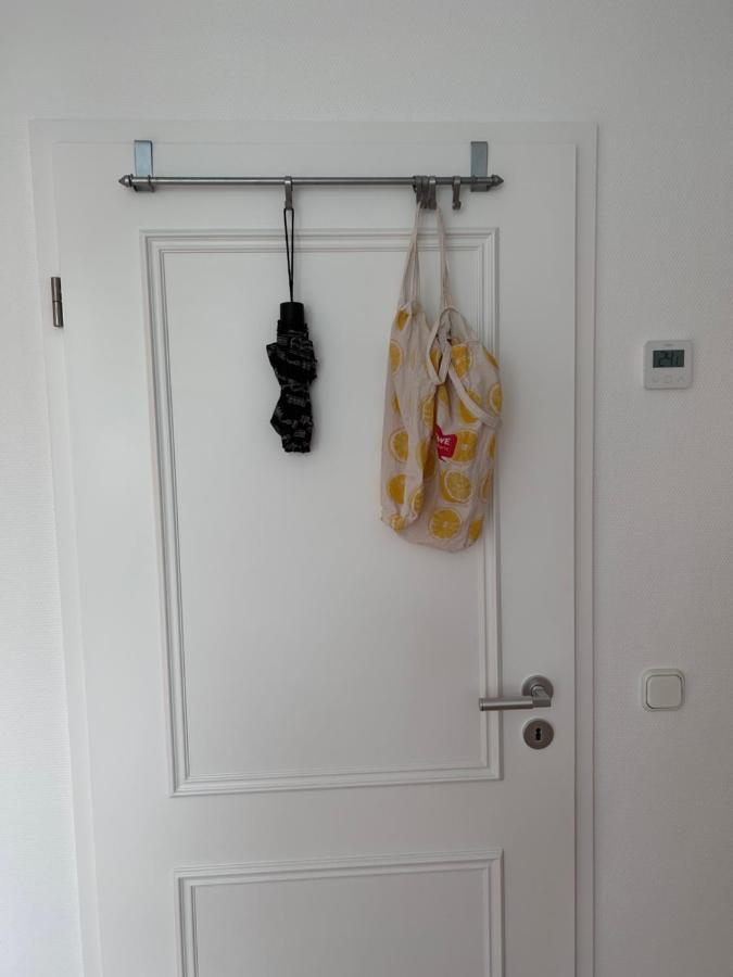 Privates Mit Bad, Kueche, Sofa & Balkon Francfort-sur-le-Main