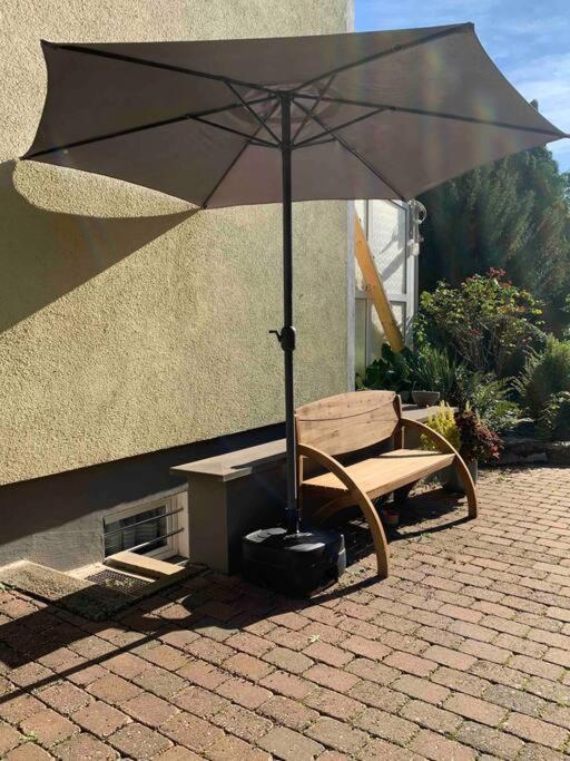 Souterrain Whg Im Einfamilienhaus -zentral In Frankfurt