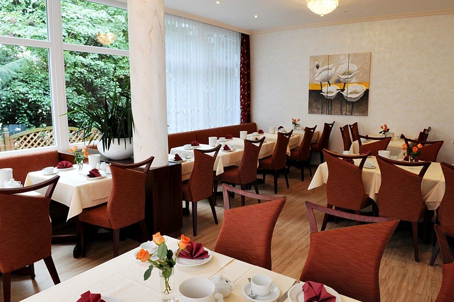 Hotel Westend An Der Messe 4*