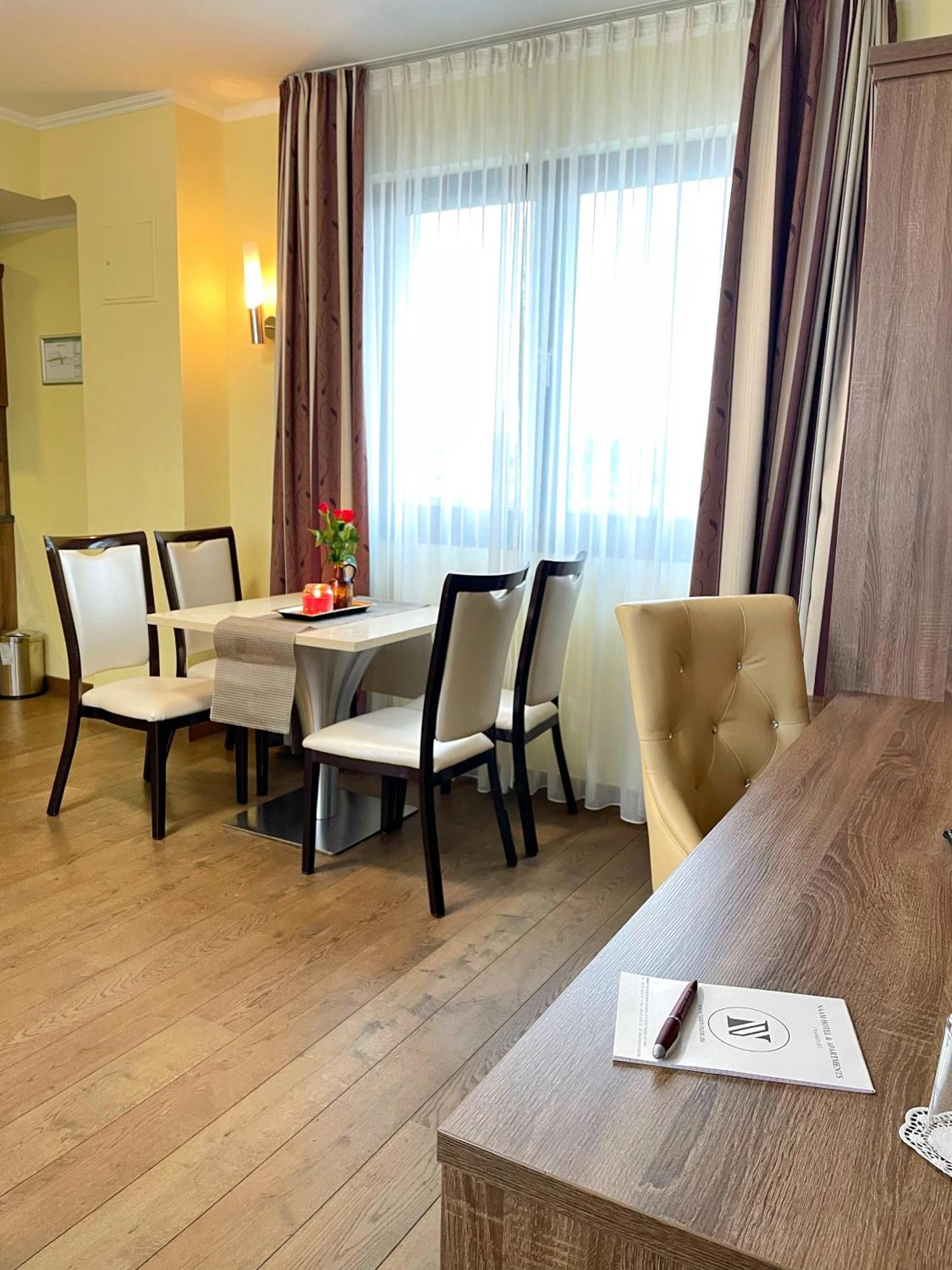 Naam Hotel&apartment Frankfurt City-messe Airport Hotel Frankfurt am Main