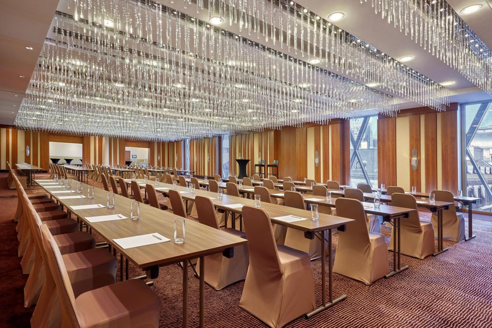 Jw Marriott Frankfurt 5*