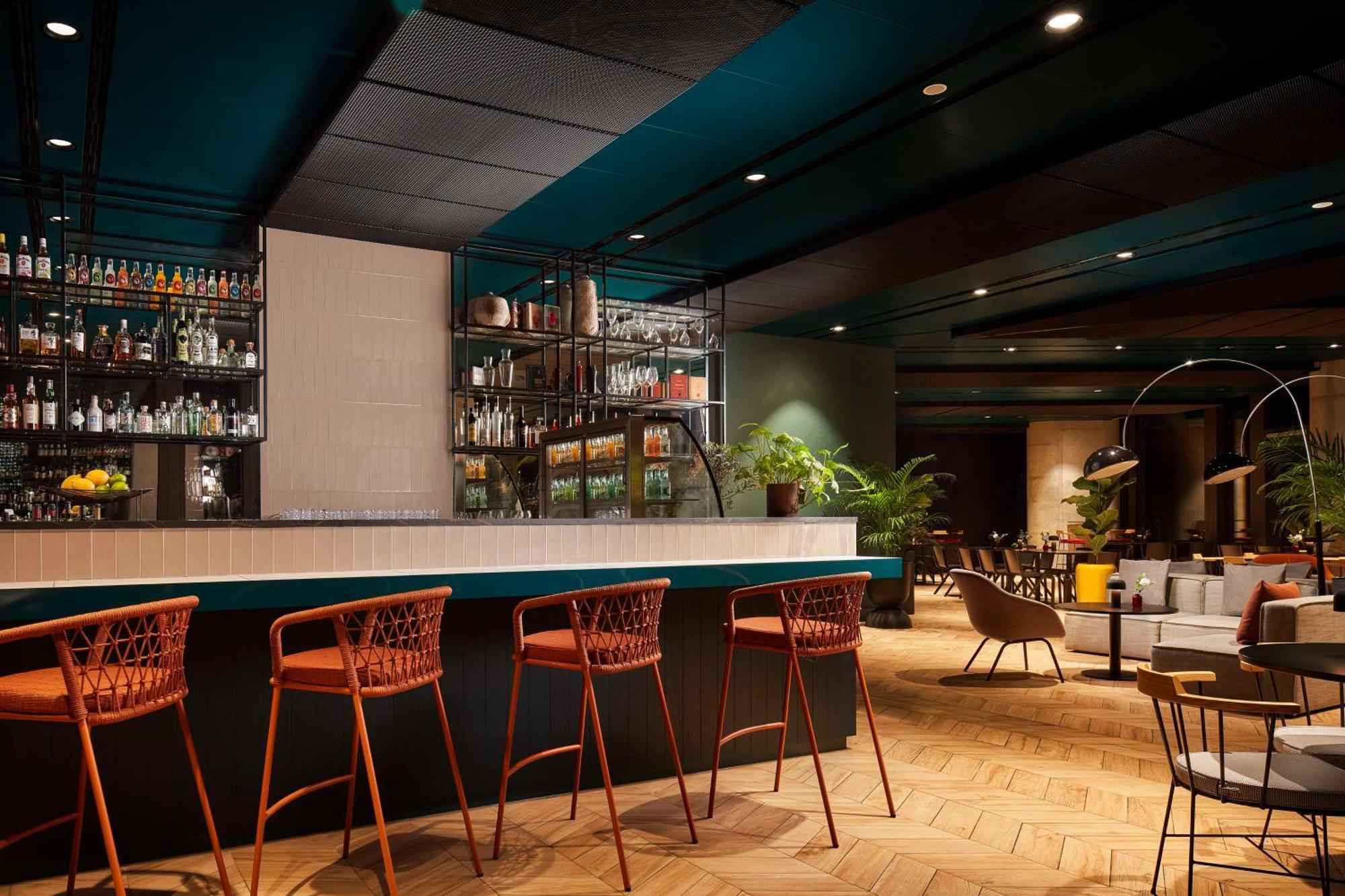 Hotel Nh Collection Frankfurt Spin Tower 4*