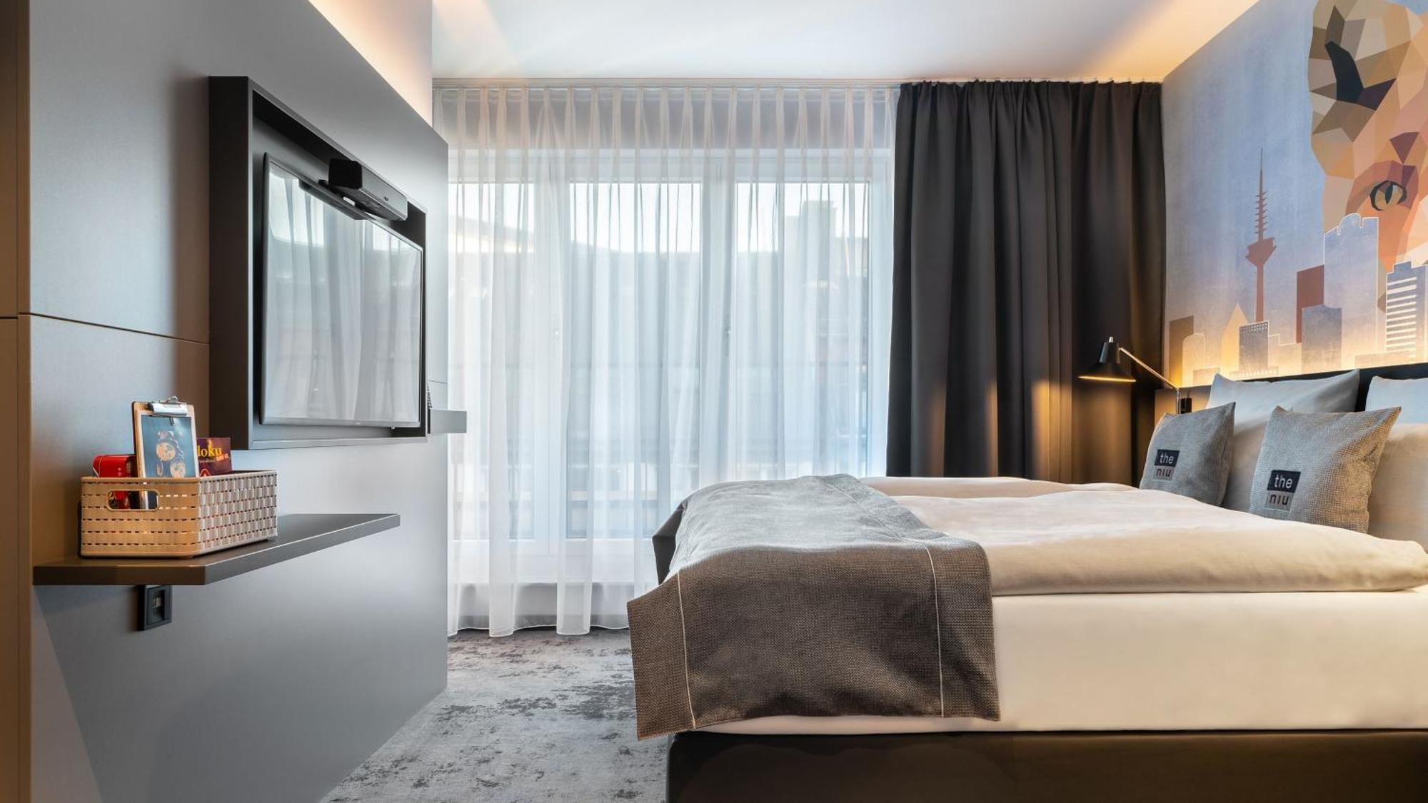 - The Niu, Charly Frankfurt By Ihg Hotel