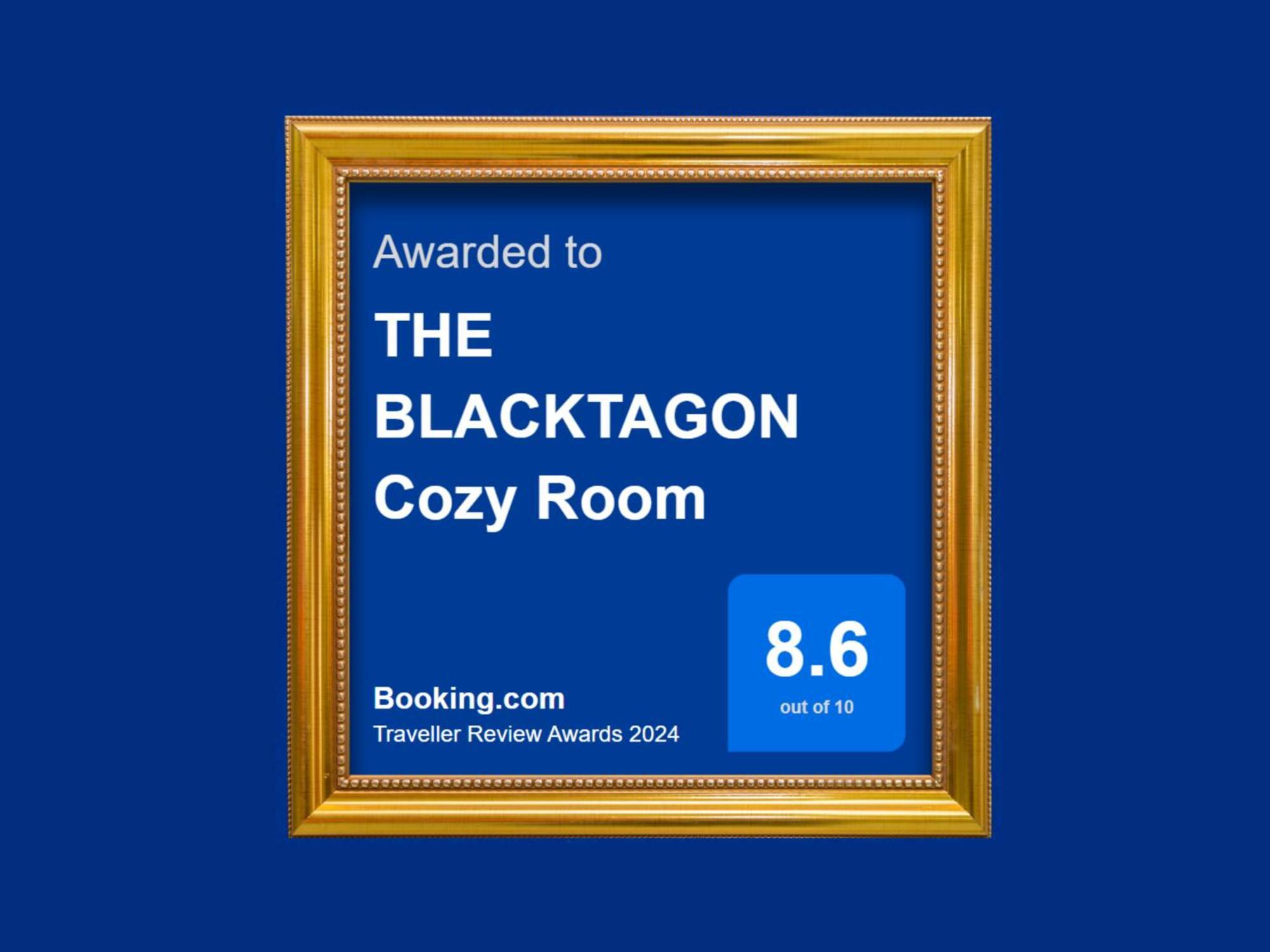 The Blacktagon Cozy Habitación en casa particular *
