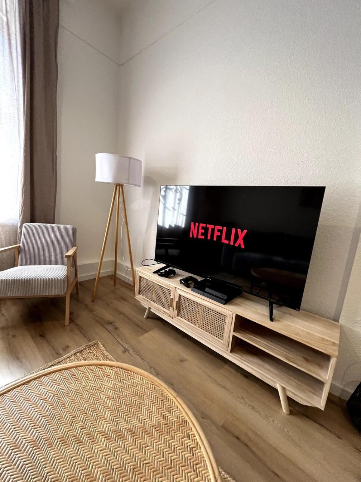 Messe Zentral Ps4 Workspace Apartment