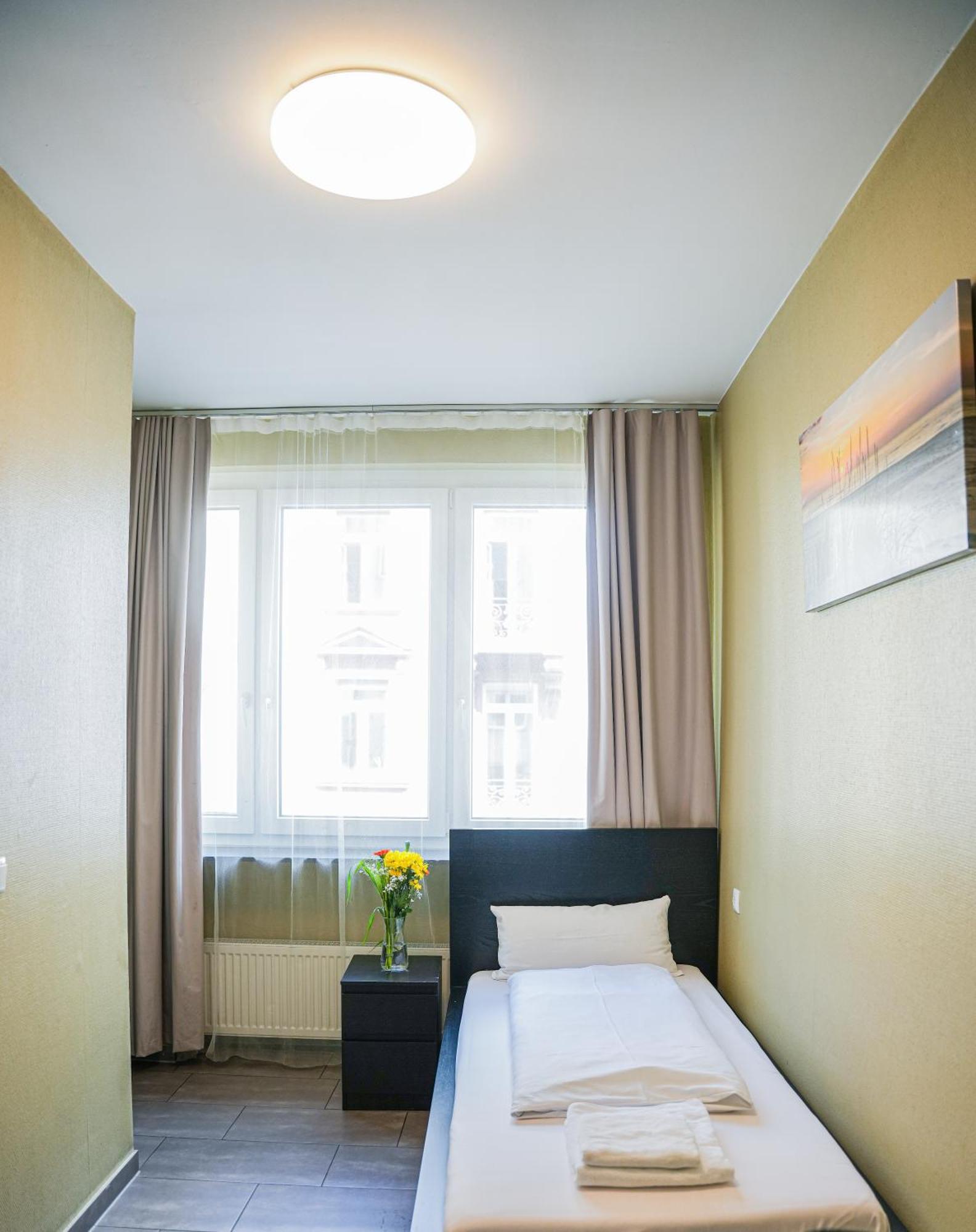 City Star Hotel