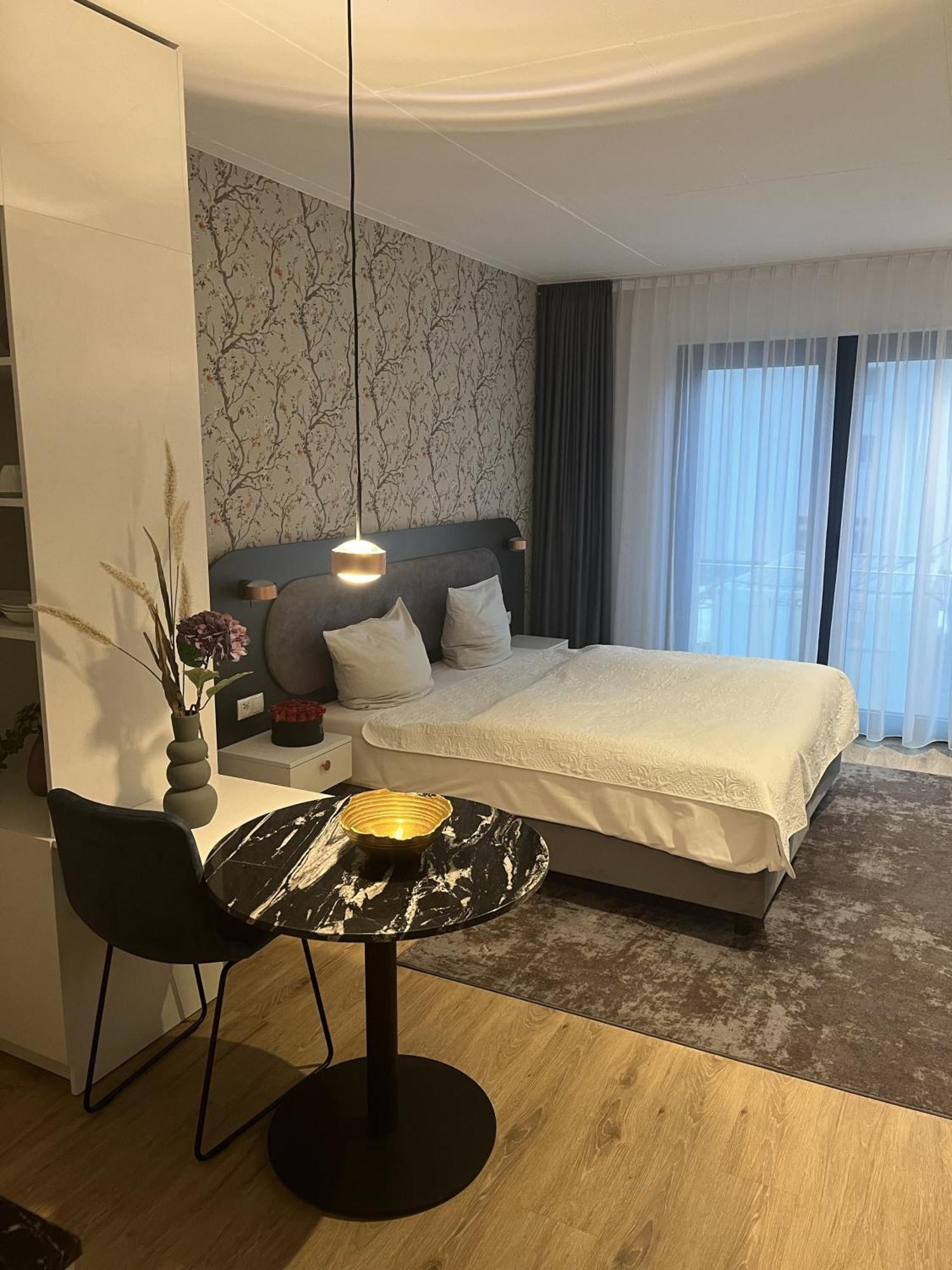 Maseven Frankfurt Messe Aparthotel