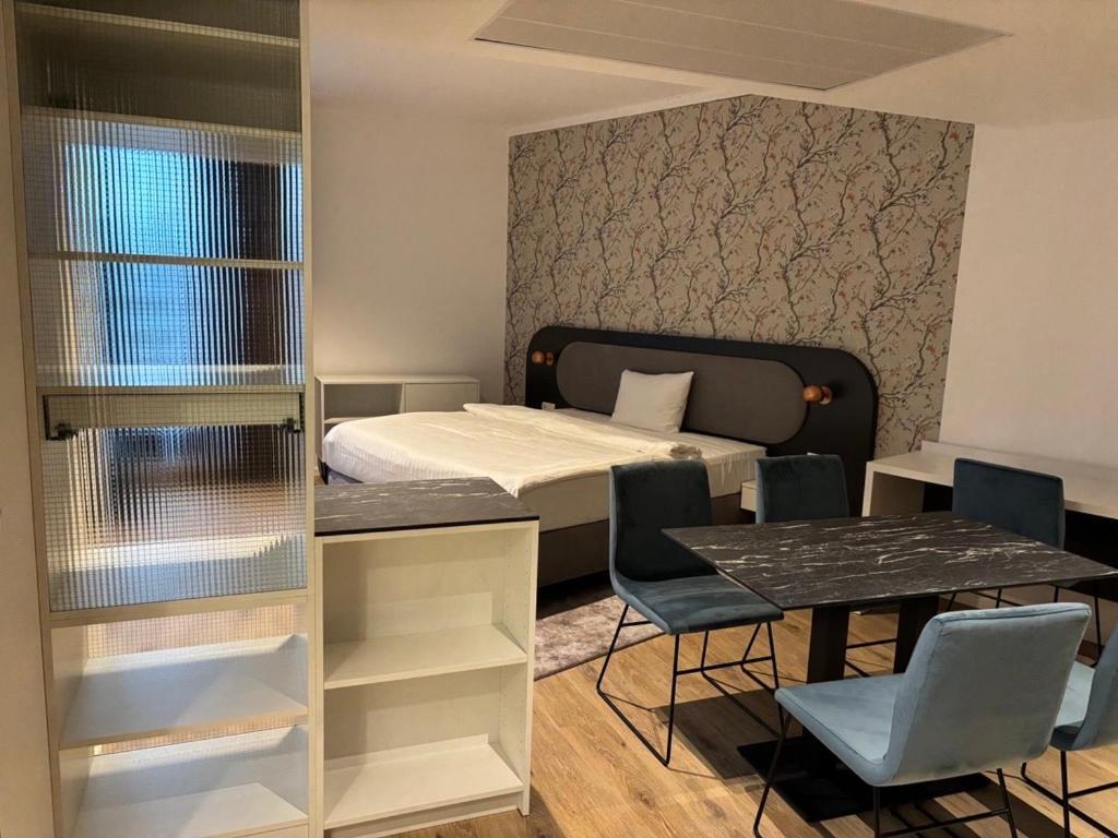 Maseven Frankfurt Messe Aparthotel *