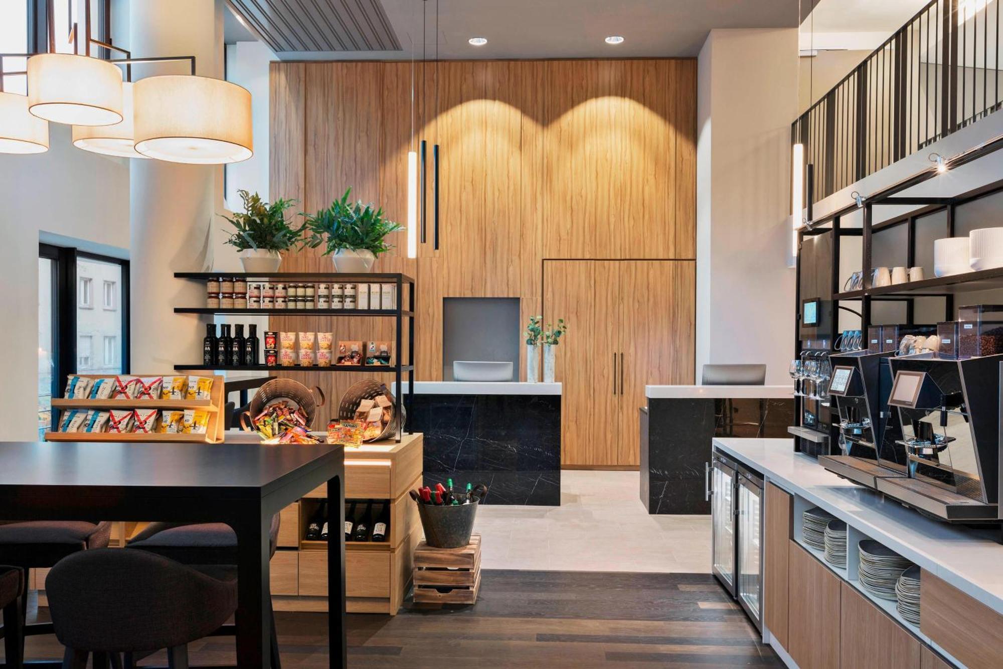 By Marriott Frankfurt Center 4* Frankfurt am Main