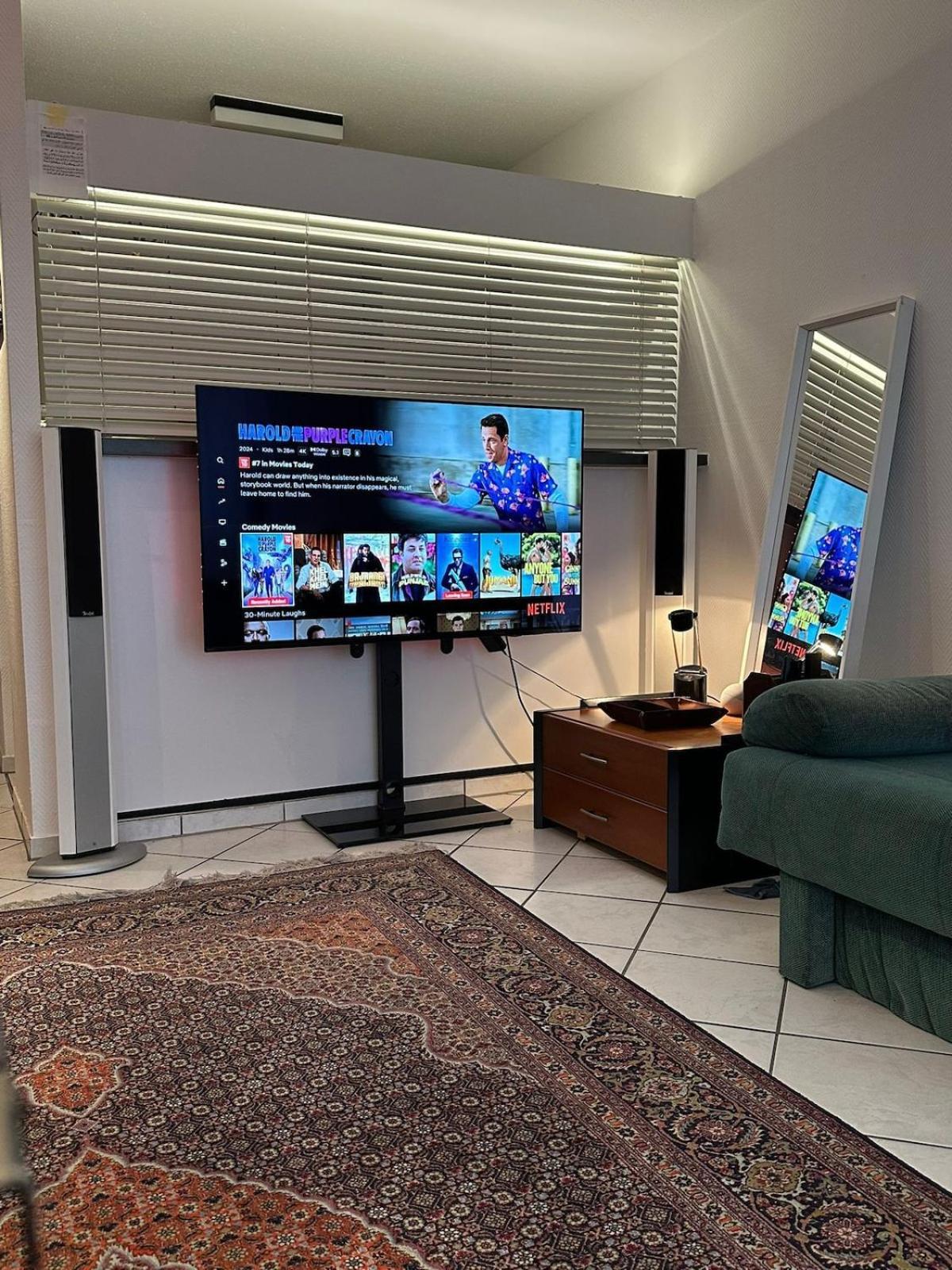 Middle Of Frankfurt - High Tech Business - Move-in - Ideal For Single Business Person