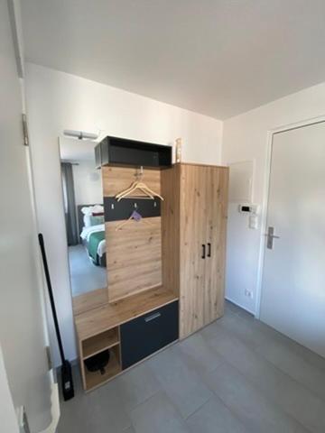 Apartment Living &