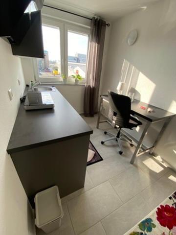 Living & Apartment