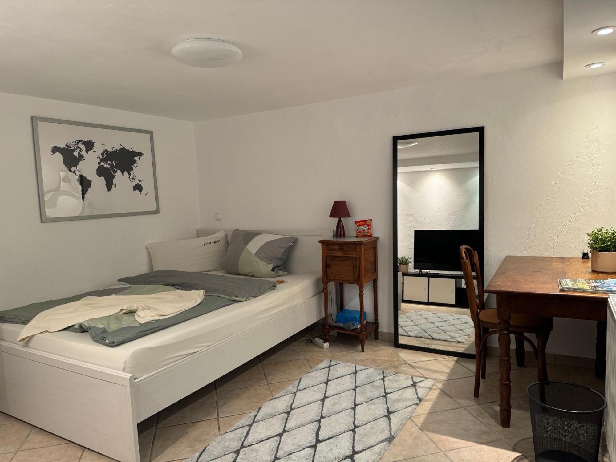 Apartamento Souterrain Whg Im Einfamilienhaus -zentral In Frankfurt Frankfurt am Main