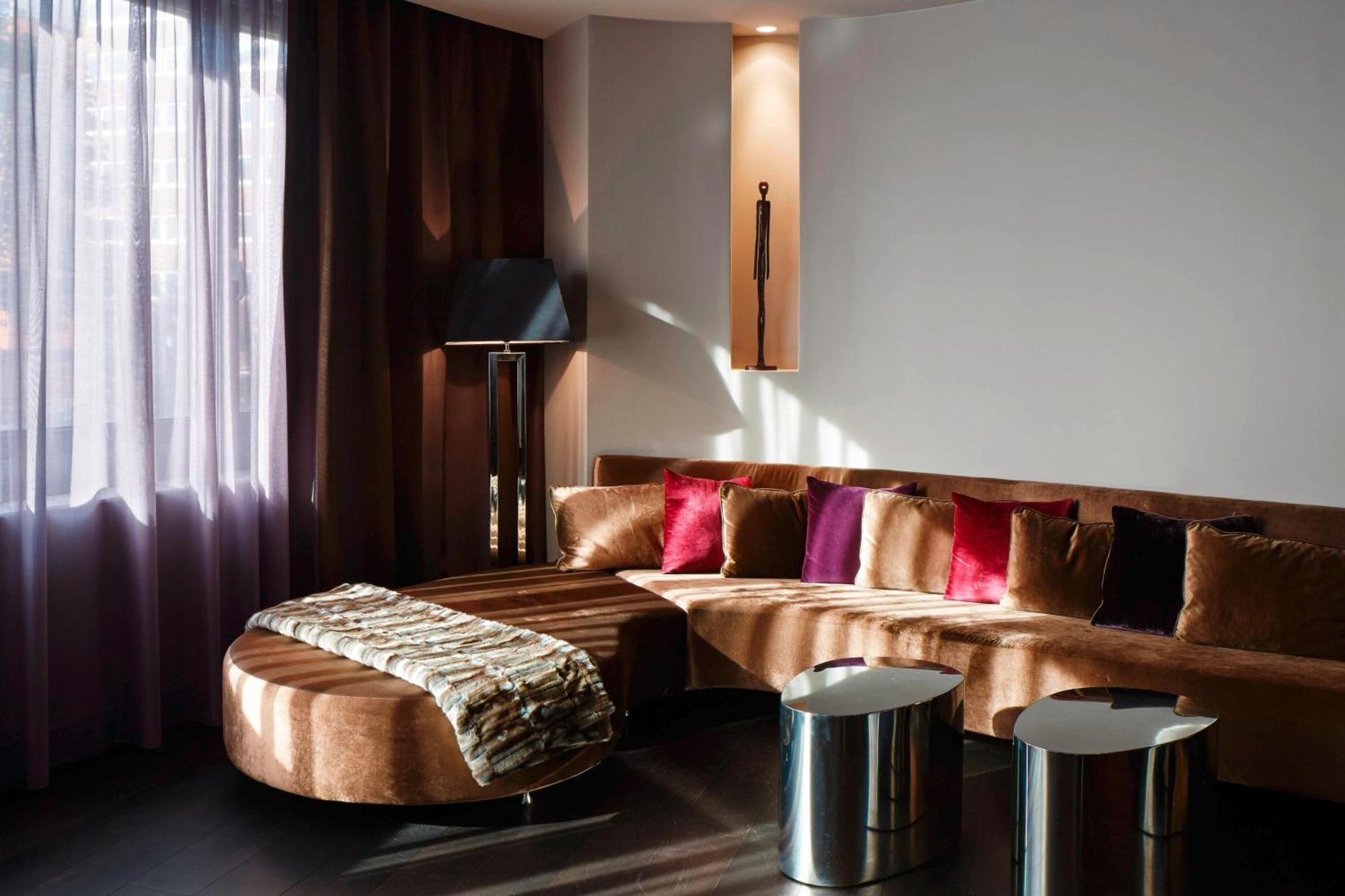 Hotel Roomers Frankfurt Central, Autograph Collection Fráncfort del Meno